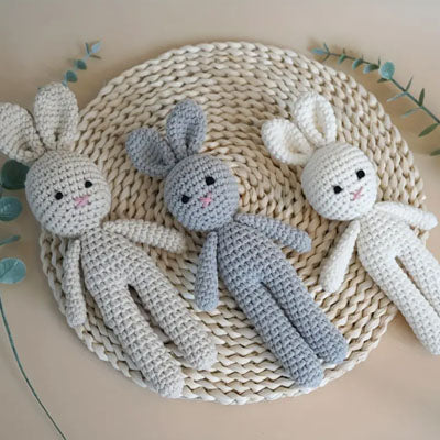 Doudou lapin câlin doux affectueux