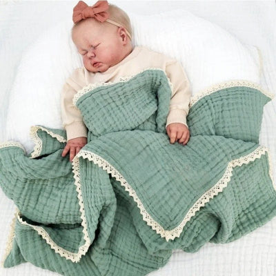 Couverture-bébé-verte-pliable-chaude-design sur bébé sieste chambre