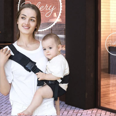 porte bebe noir protection dos maman rue pietonne