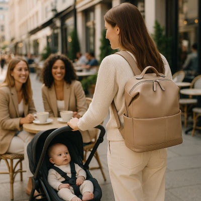maman promenade ville poussette bébé portant sac a langer de luxe design premium cuir PU