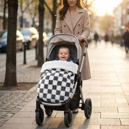Couverture nomade bebe noir et blanc transportable
