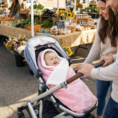 Couverture nomade bébé rose motif sécuritaire légère