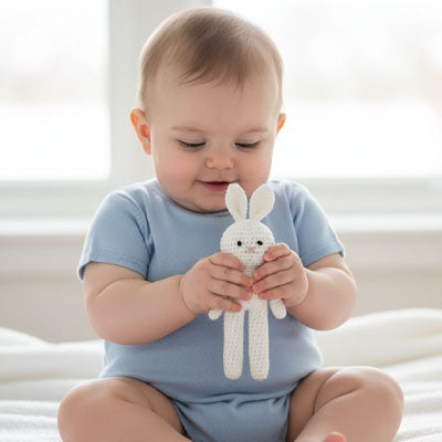 Doudou lapin câlin doux tendre