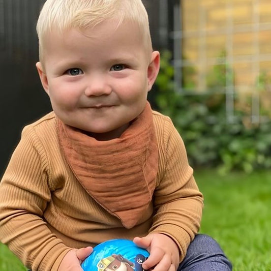 Bandana-bavoir-bebe-double-epaisseur