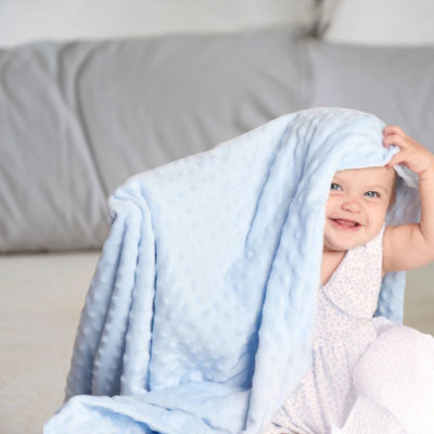 Couverture bébé bleu pastel résistante douce salon bébé