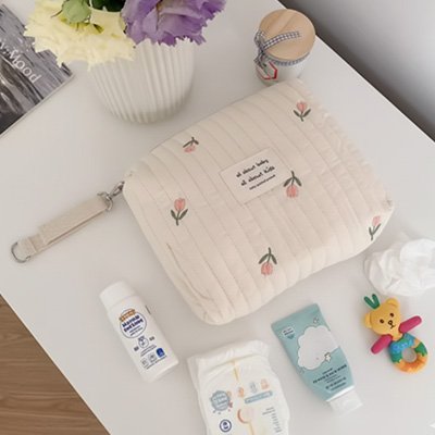 Trousse de toilette bebe complète accrochage transportable