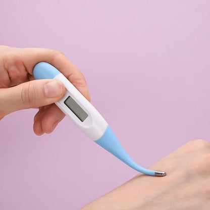 trousse de toilette de bebe l’indispensable thermomètre doux
